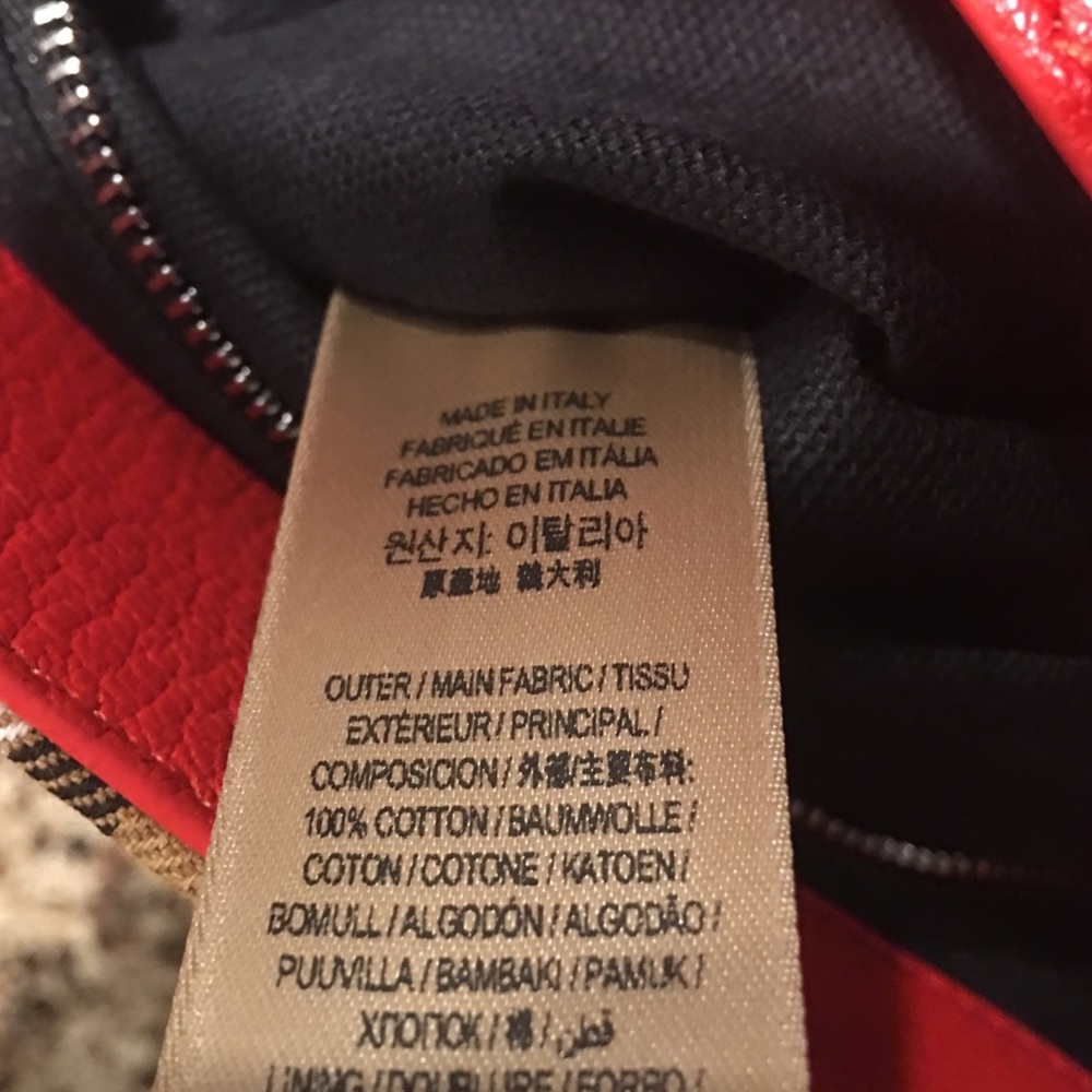 Sold NWT Burberry Vintage Banner - Picture 8 of 8